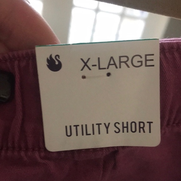 NWT GV Gloria Vanderbilt Women's Utility Shorts XL Pink - Picture 5 of 8